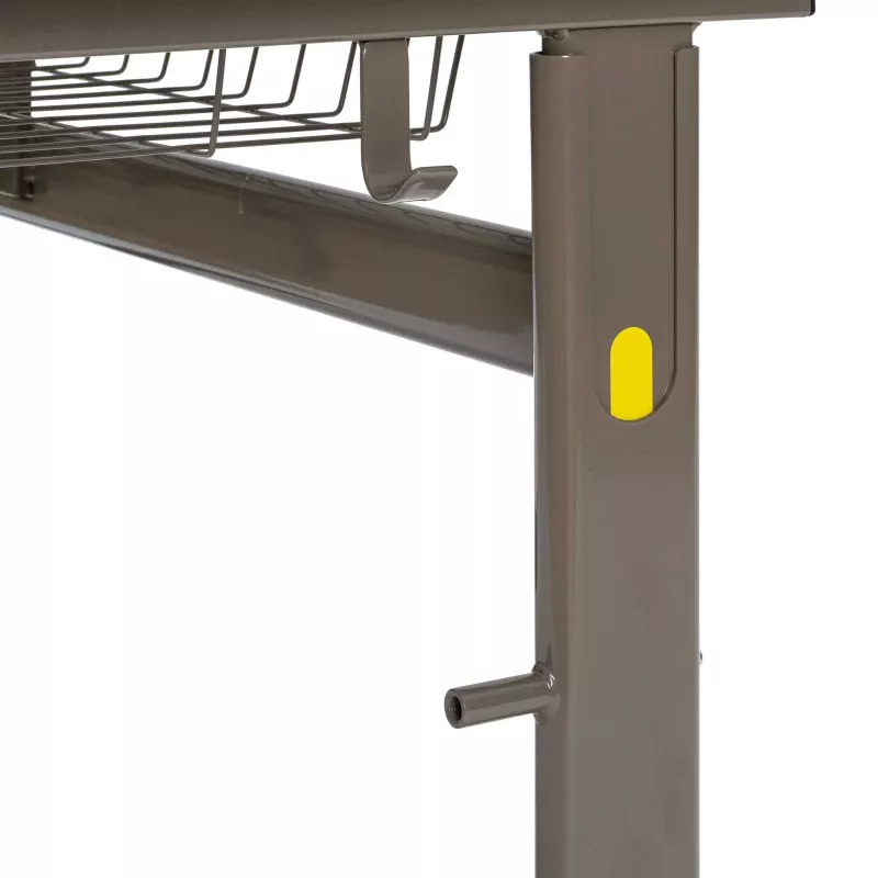 rack, Grill, Metallrahmen, gelbes Etikett, Korbhalterung