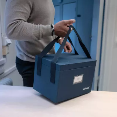 Geschenkbox, Aufbewahrungsbox, dunkelblau, Deckel, Tragegriffe