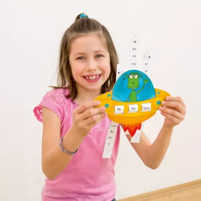 Kinderprojekt, Raketenkunst, Papierfigur, Papierflugzeug, Unterrichtsmaterial