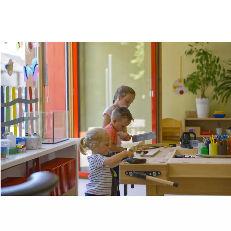 Kinderwerkbank, Holzwerkzeug, Spielzeugwerkbank, Bastelwerkstatt, Kinderzimmer