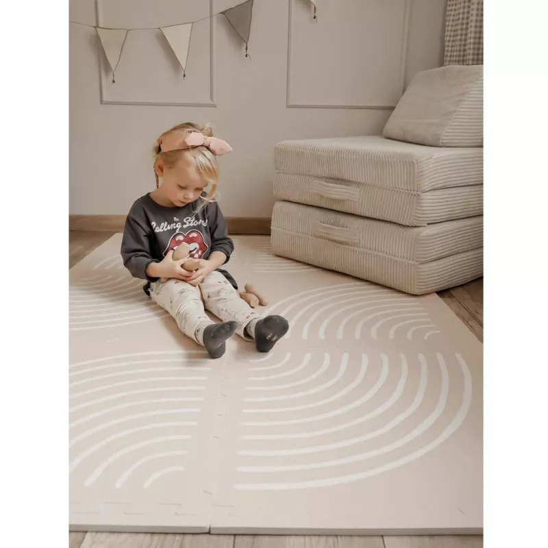 Kinderzimmer, Spielmatte, Rutschmatte, Puppe, Baby