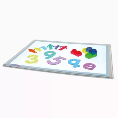 Tafel, Bildtafel, Kinderlehrmittel, Zahlen, Puzzleteile