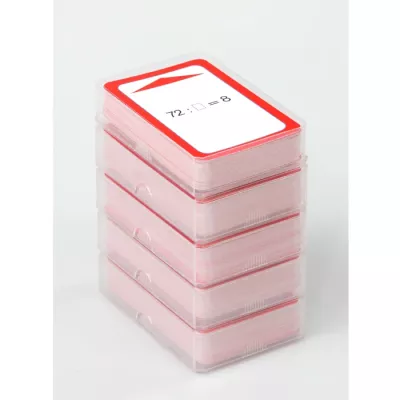 Spielkarten, Kartenspiel, Kartenbox, Stapel, Roter Rand