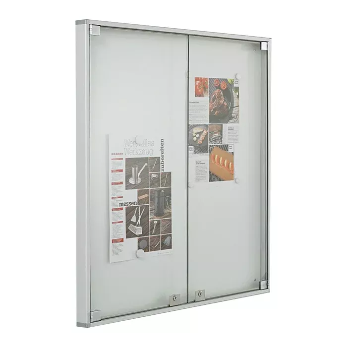 Schaukasten, Pinnwand, Glasfront, Metallrahmen, Beschilderung