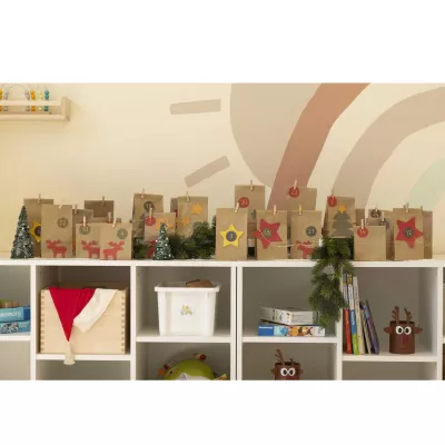 Adventskalender, Papiertüte, Weihnachtsdekoration, Adventselement, Bastelprojekt